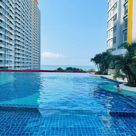 Seaview Beach Room Lumpini-Pool And Gym Face To Ocean Джомтиен Бийч Екстериор снимка