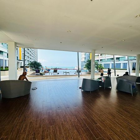 Seaview Beach Room Lumpini-Pool And Gym Face To Ocean Джомтиен Бийч Екстериор снимка