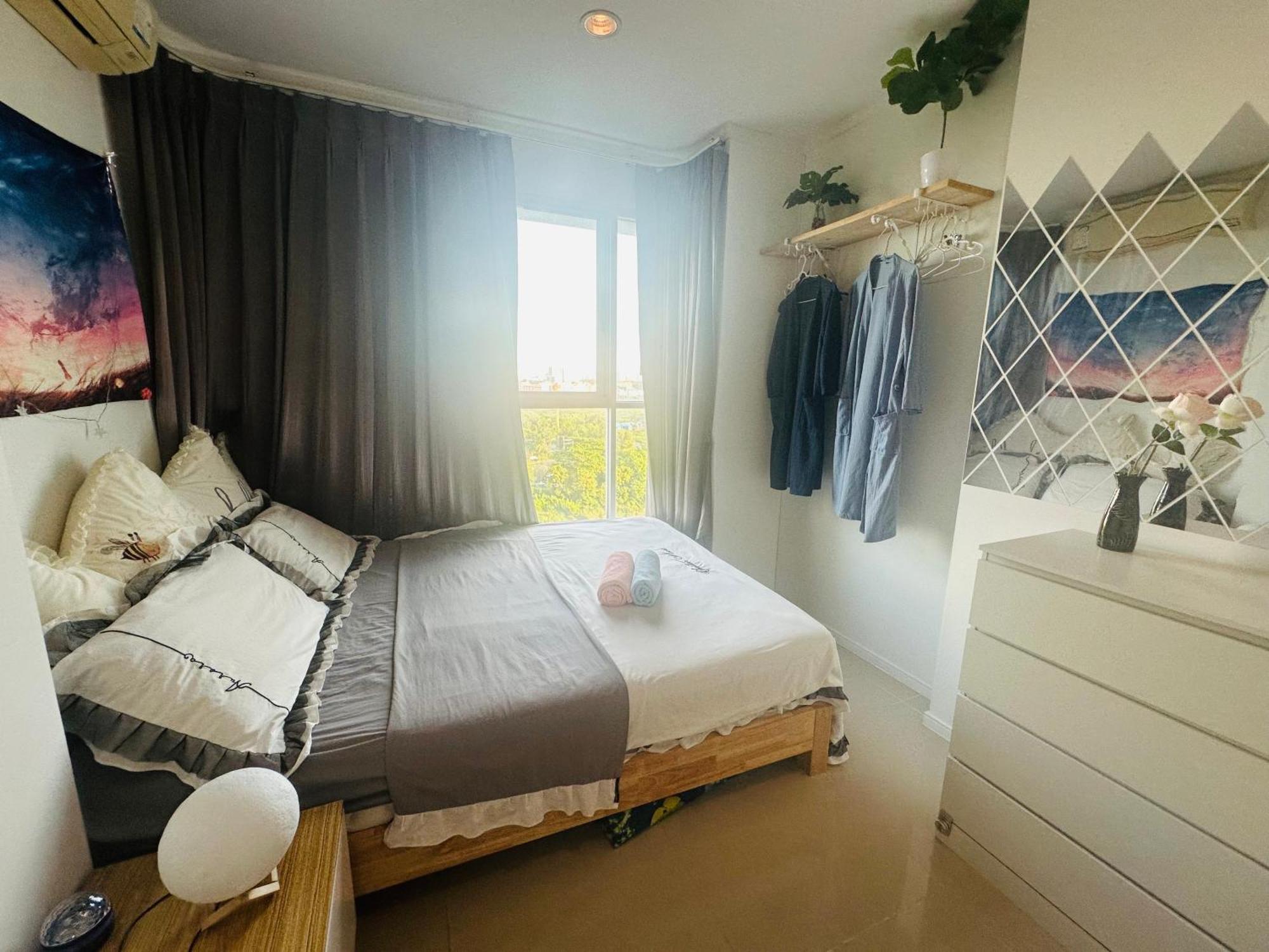 Seaview Beach Room Lumpini-Pool And Gym Face To Ocean Джомтиен Бийч Екстериор снимка